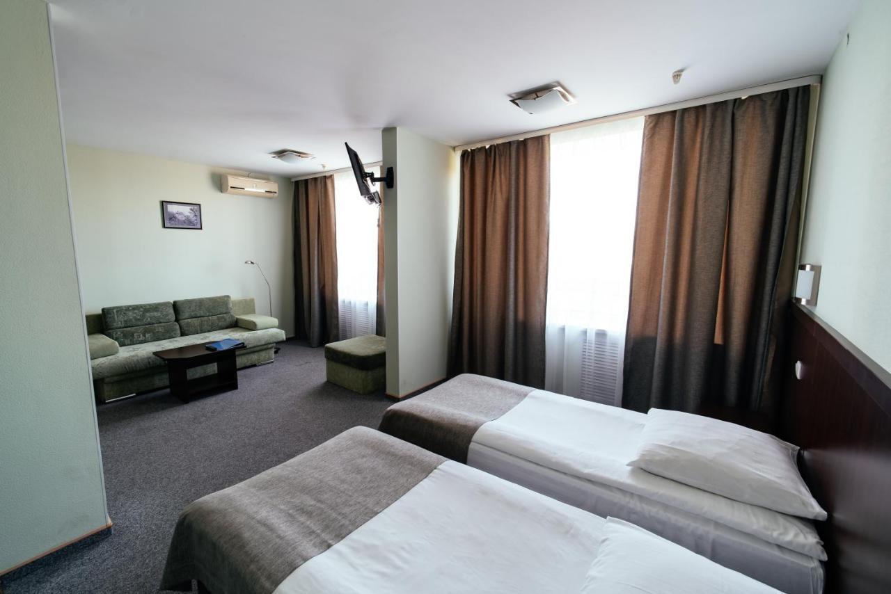 Mogilev Hotel Екстер'єр фото
